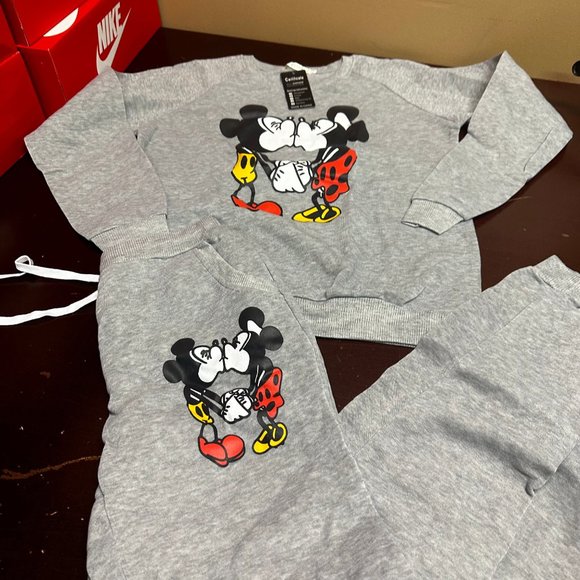 Mickey Mouse Young Girls Gray Heather Long Sleeve Tapered Leg Sweatsuit Size XL - Picture 2 of 3